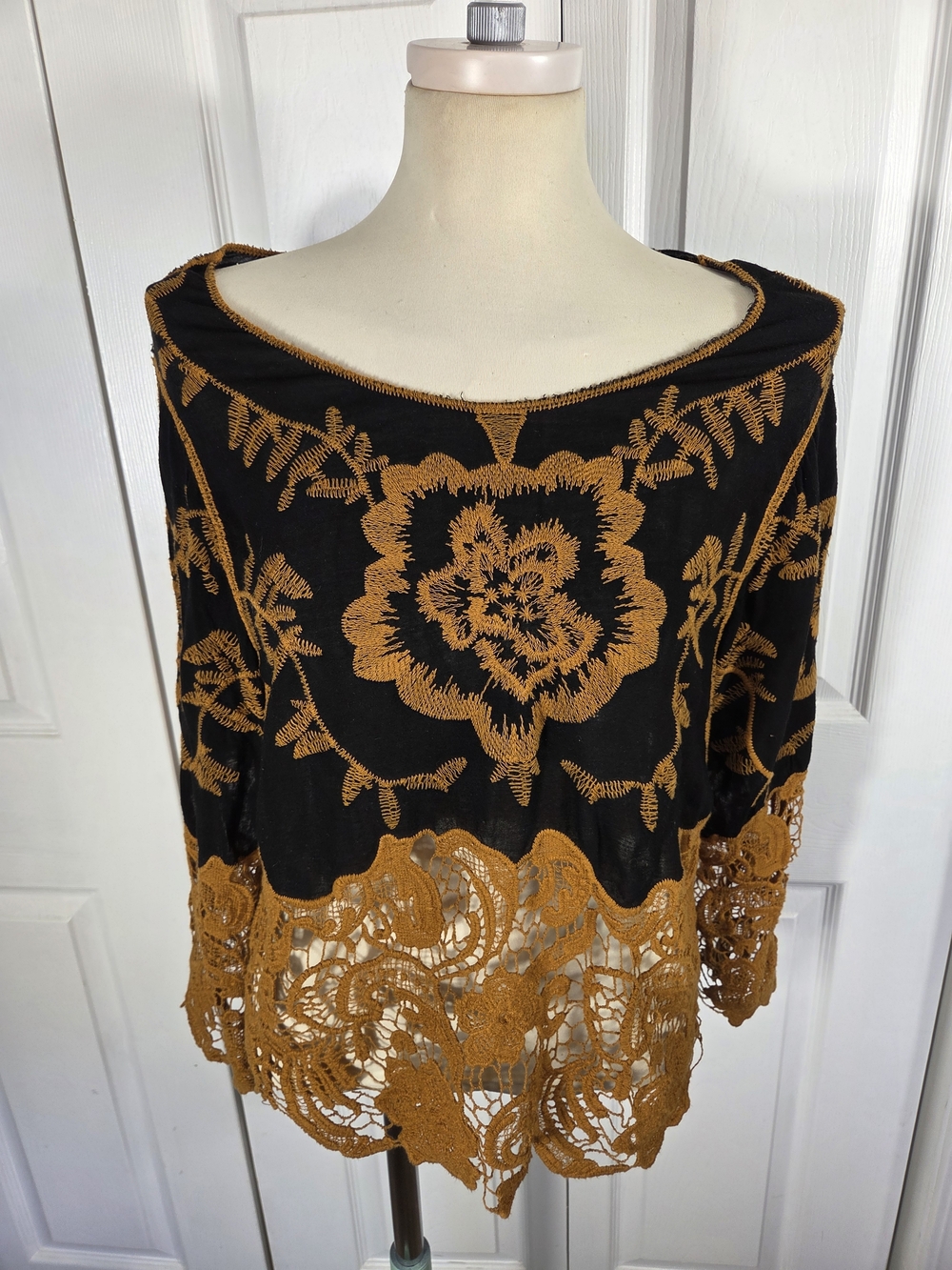 Highness Boho Embroidered Top Black Brown Crochet Hem Peasant Womens XL